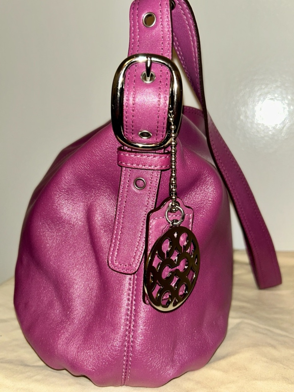 Coach Madison Convertible Leather Shoulder Bag . Dust Bag Included - Picture 4 of 10